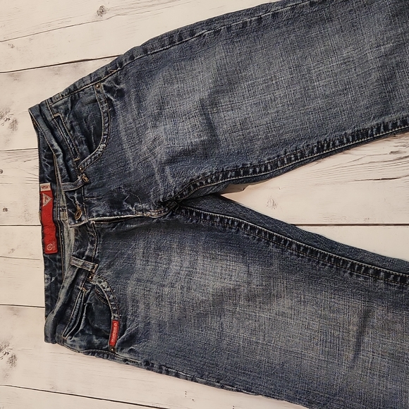 Guess Jeans waist size 26 - Picture 4 of 7